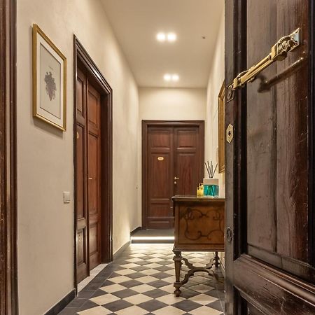 Oldoini Luxury Apartment And Suites La Spezia Luaran gambar