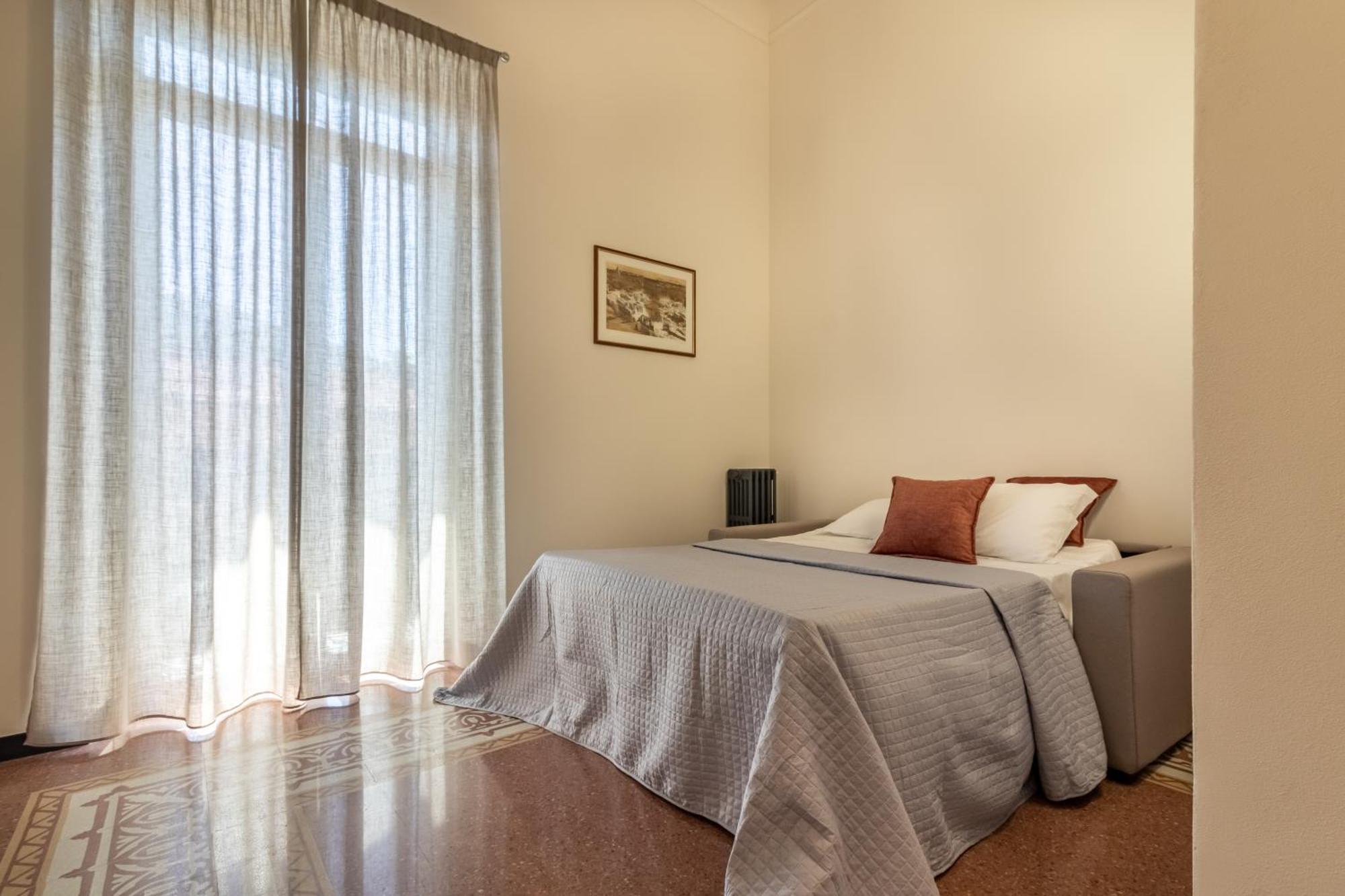 Oldoini Luxury Apartment And Suites La Spezia Luaran gambar