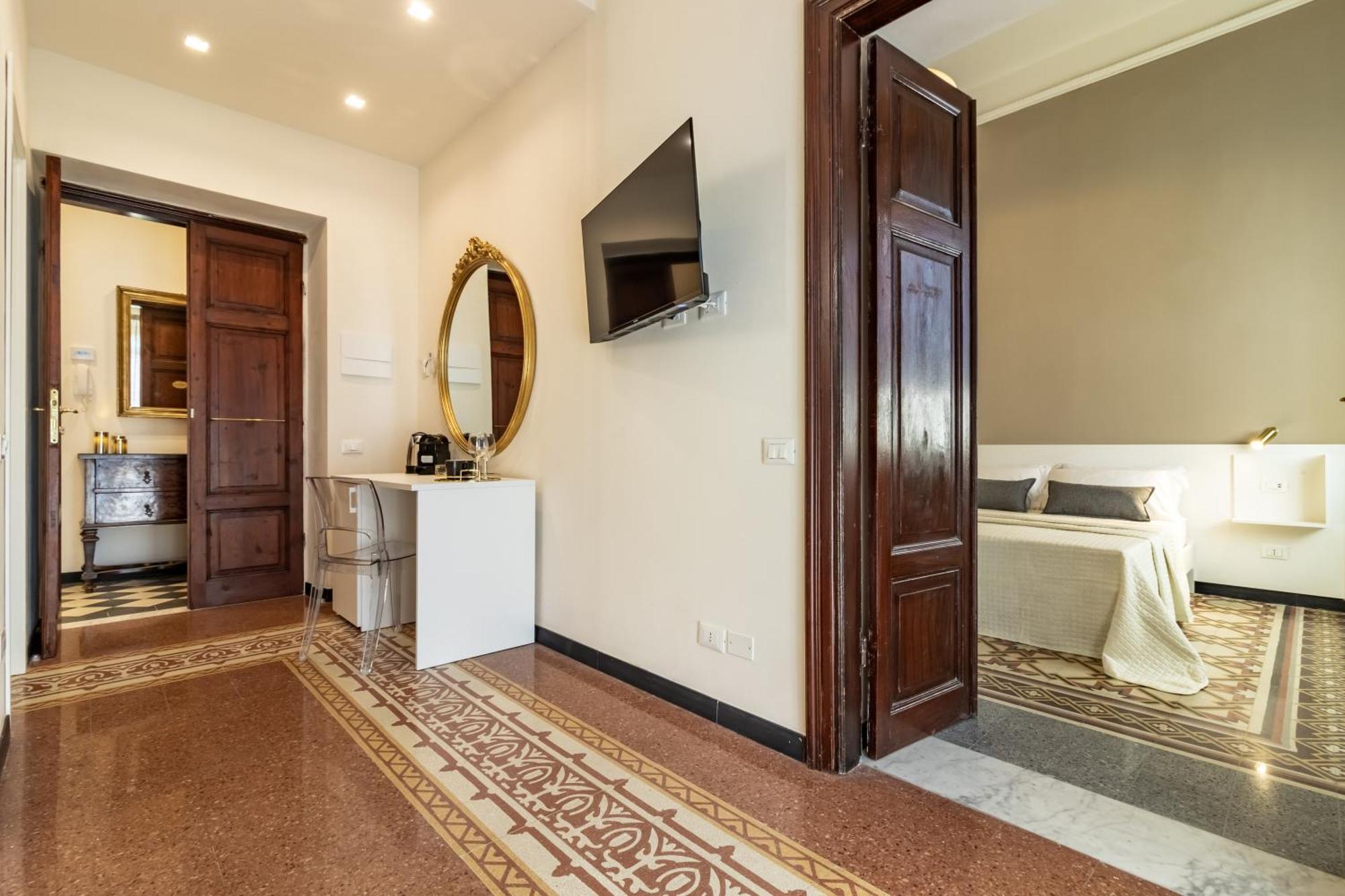 Oldoini Luxury Apartment And Suites La Spezia Luaran gambar