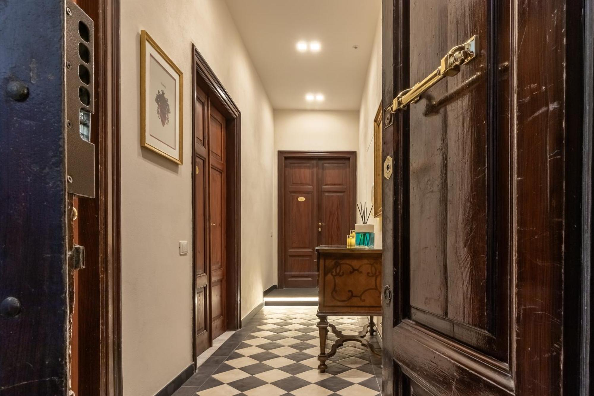 Oldoini Luxury Apartment And Suites La Spezia Luaran gambar